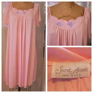 Vintage SECRET ACCENTS Pink Retro Nylon Sheer Nightgown Shell Applique L USA EUC